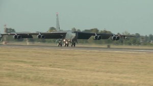 B-52 Stratofortress landing