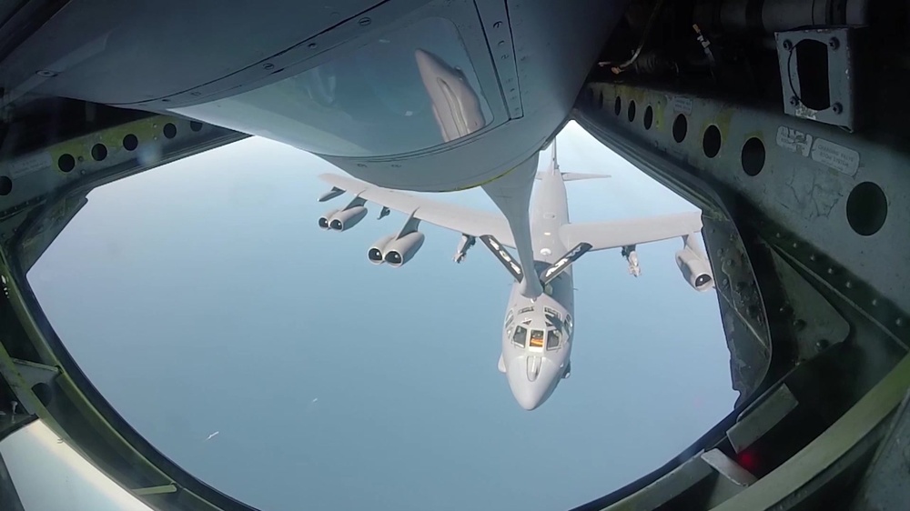 DVIDS - Video - B-52 Stratofortress Refuel