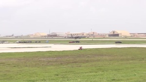 B-52 Stratofortress takeoff 3