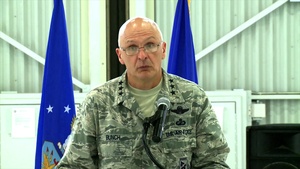 Lt Gen Bunch Visits Holloman AFB