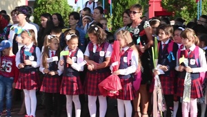 NSF Deveselu Sailors Attend Elementary School Opening