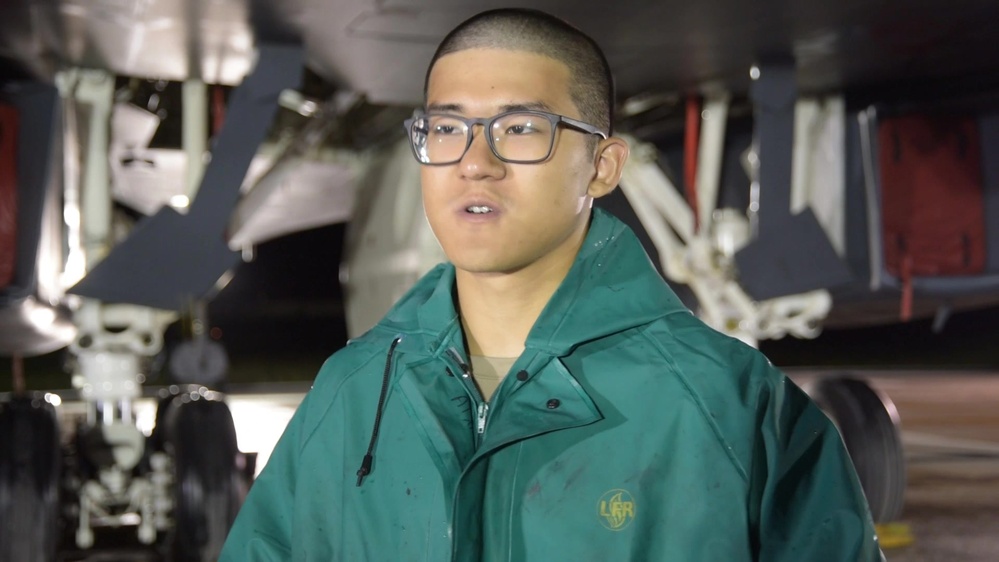 DVIDS - Video - Aircraft Night Wash Rack
