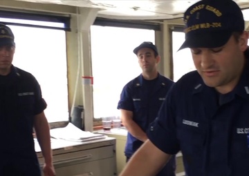 U.S. Coast Guard Delivers 28,000 lbs of Supplies to Vieques Island, Puerto Rico