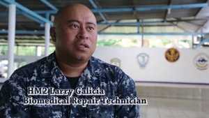 U.S. Navy Biomedical Technician Fixes Hospital Equipment in Guatemala during SPS 17