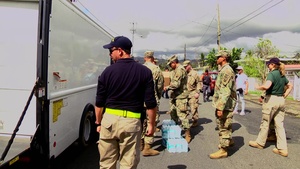 JFLCC commander and city mayor organize food, water relief in Caguas PR
