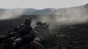 EARF Practices Bounding Maneuvers with M240 Weapons System