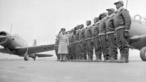Tuskegee Airman helps 477th FG celebrate 10th anniversary