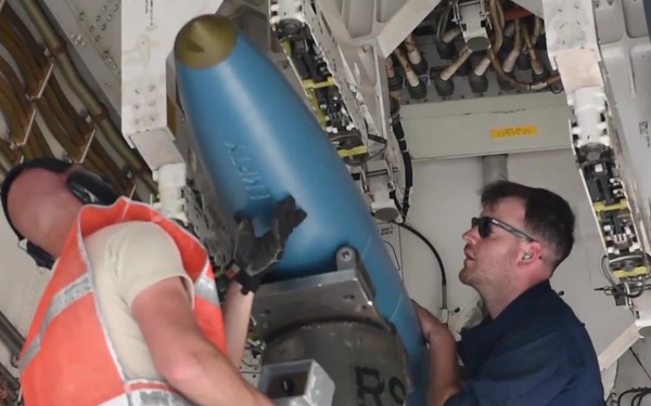 GT 18 B-1 Loading, Take Off, and Taxiing B-Roll