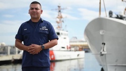 Petty Officer 1st Class Abel Solis Holiday Greeting