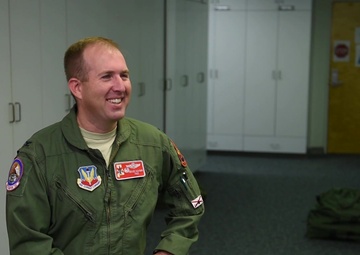 Auburn Alum Leads Iron Bowl Flyover