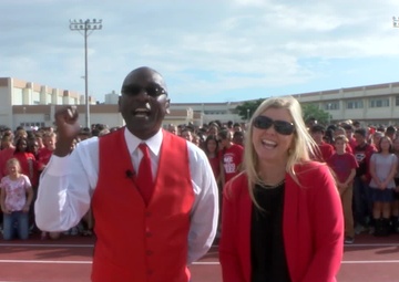 Holiday Greeting from Kadena and Ryukyu Middle School