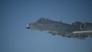 A-10 Thunderbolt IIs Refuel Over Iraq