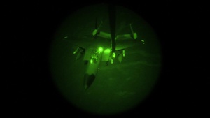 KC-10 Extender Refuels Multiple Fighter Aircraft at Night
