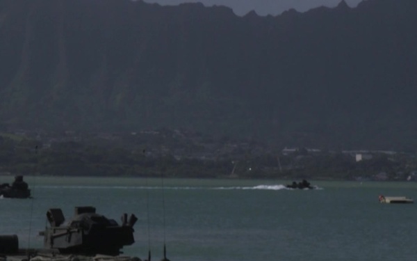 CAC Conducts Long Range Swim Training Exercise on Hawaii