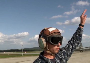 Linehandler Launches P-8 Poseidon