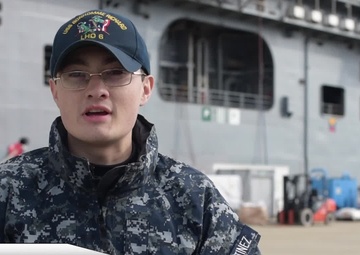 USS Bonhomme Richard (LHD 6) Holiday Greetings