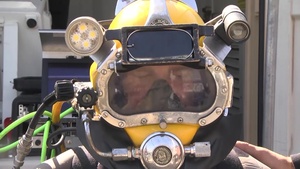 569th Dive Detachment Trains with Kuwaiti Coast Guard