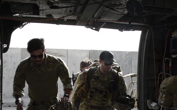 83rd ERQS conducts joint flight, prepares for transition to Chinook's