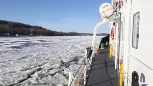 Coast Guard Cutter Sturgeon Bay Icebreaking on Hudson River during Operation RENEW