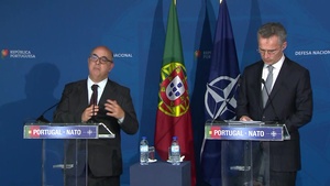 NATO Secretary General in Portugal - Minister of Defense Press Conference