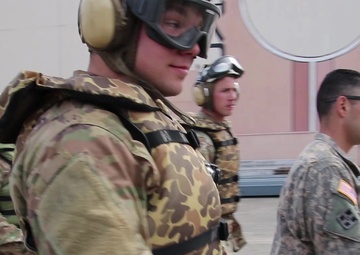 95th Engineer Company Helocast Training