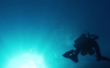 #WeAreNATO – Searching the ocean depths - the Canadian Diver, Master Version