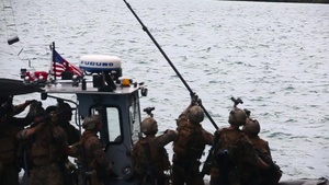 Force Recon conducts first raid of VBSS in Guam