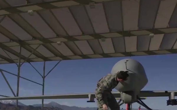 MQ-1B Predator flight line 2