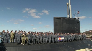 PCU Colorado (SSN 788) Sailors Gives a Shout to Their Namesake State Colorado