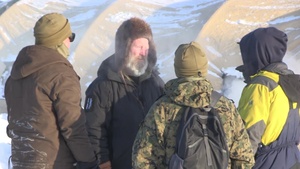 Personnel Arrive at Ice Camp Skate for ICEX