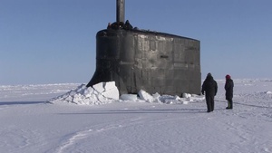 USS Connecticut (SSN 22) surfaces in the Arctic Ocean for ICEX