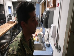 USS Portland Sailors Participate In Community Service