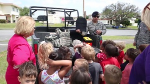 Service Members Volunteer Their Time During Annual STEAM Day