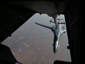 BROLL: B-1 Bomber refueled by a KC-10 Extender