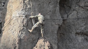 U.S.Army, French Soldiers complete initial phase of French Desert Commando Course