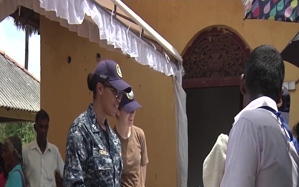 Pacific Partnership 2018 Sri Ashokarama Viharaya CHE (BROLL)