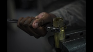 Hyraulic backshop Airmen keep aircraft flying