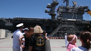 USS Theodore Roosevelt (CVN 71) Homecoming