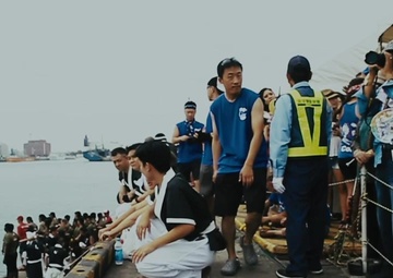 Heart of the Dragon - JGSDF and U.S. Marines team up, conquer a Naha Dragon Boat Race