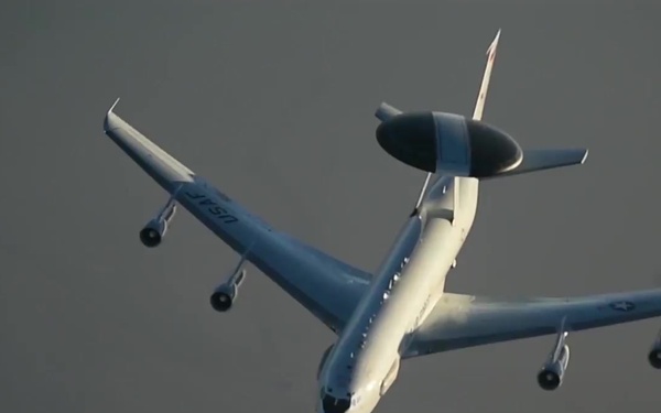 E-3 Sentry in flight 3