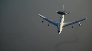 E-3 Sentry in flight 2