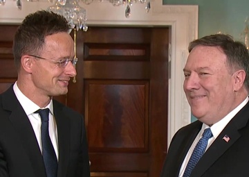 Secretary of State Mike Pompeo Camera spray with Hungarian Foreign Minister Peter Szijjarto
