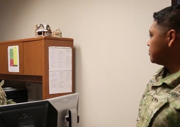 Hawaii Soldier serving the Community