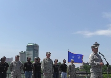 Air Force Reserve leader gives oath of enlistment to new recruits