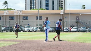 USS William P. Lawrence plays HMAS Melbourne during RIMPAC 2018 Softball Tournament