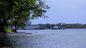 HMCS Vancouver and HMCS Ottawa depart Pearl Harbor for sea-phase at RIMPAC 2018