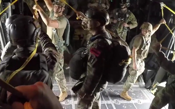 310th PSYOP AIRBORNE JUMP