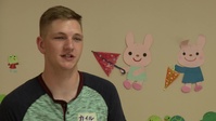 MCAS Iwakuni Marines make friends with Japanese children through teaching, playing (Package/Pkg)