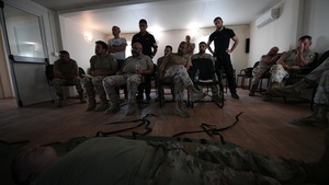 U.S. Army Civil Affairs team teaches Italian police forces CLS