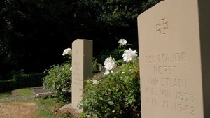 HQ ARRC Soldiers travel to Guernsey to repair military cemetary